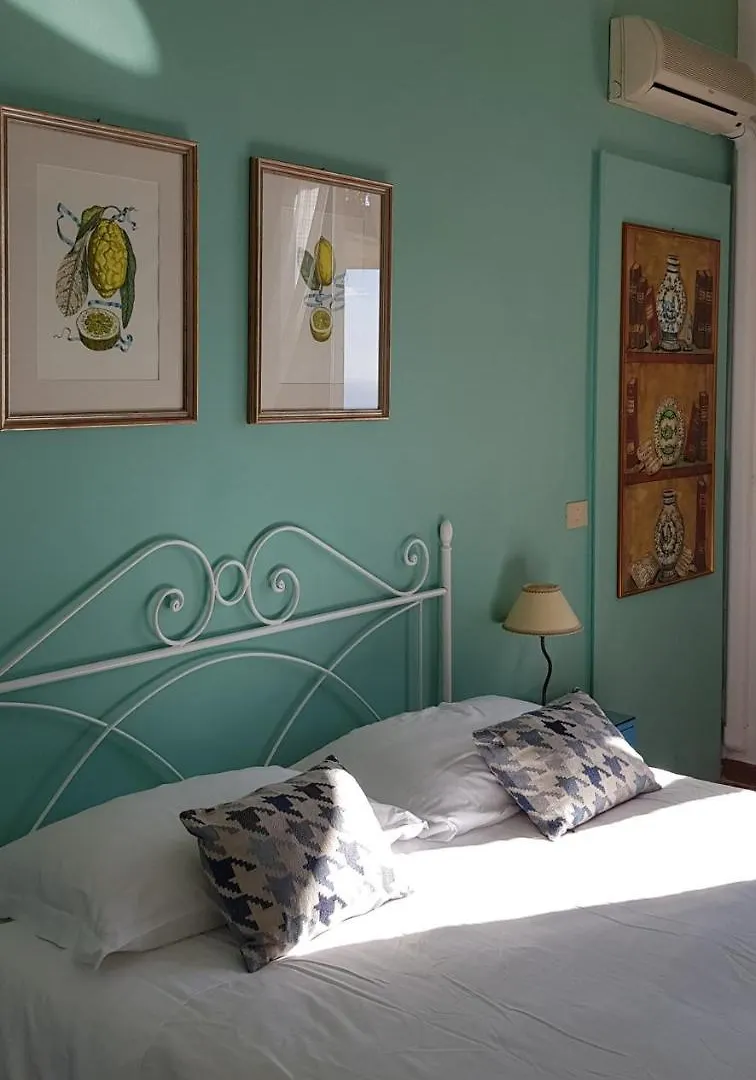 *** Bed & Breakfast Villa Floresta Taormina Italy